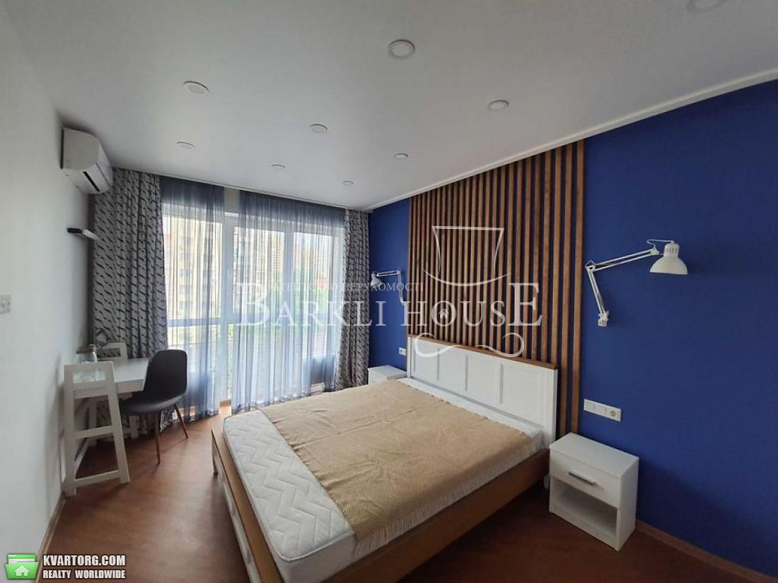 Rent out 2-room apartment. Киев,  Липковского — photo 6