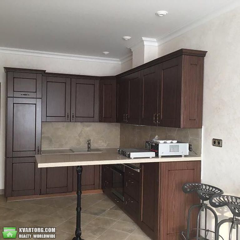 Rent out 3-room apartment. Киев,  Антоновича — photo 2