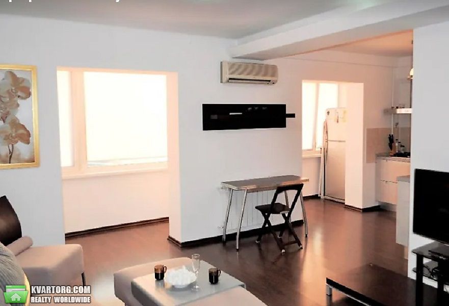 Sell 2-room apartment. Киев,  Большая Васильковская — photo 1