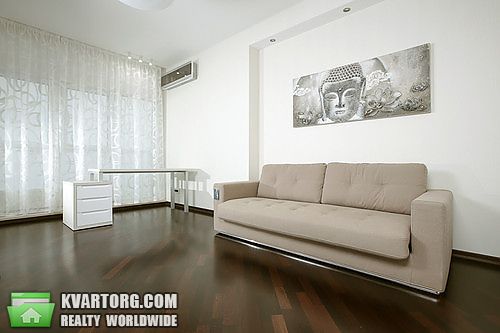 Rent out 3-room apartment. Киев,  Драгомирова — photo 2