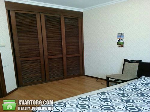 Rent out 3-room apartment. Днепропетровск, Центр — photo 3