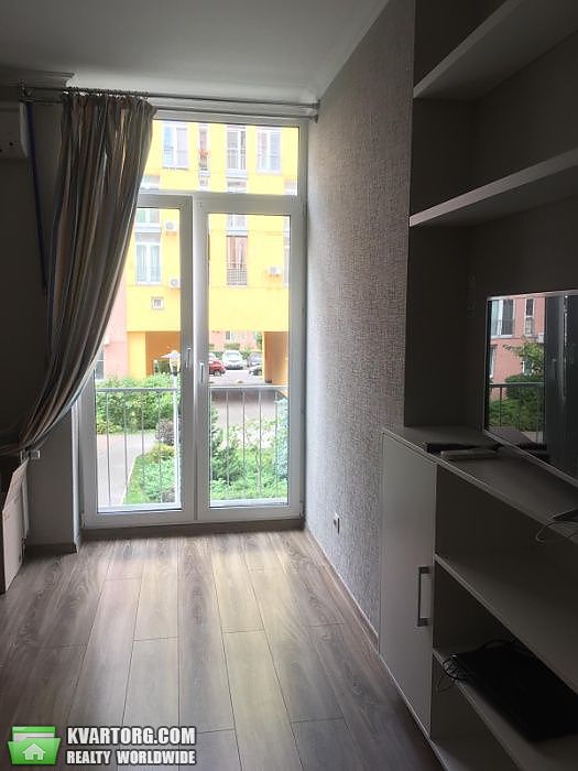 Sell 3-room apartment. Киев, Регенераторная — photo 6