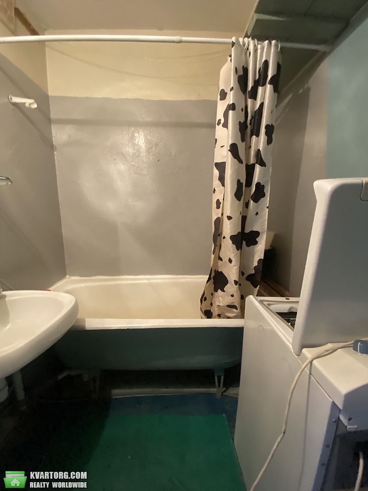 Rent out 1-room apartment. Киев, Драйзера — photo 7