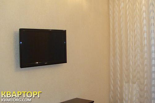 Rent out 3-room apartment. Одесса, М.ГОВОРОВА — photo 1