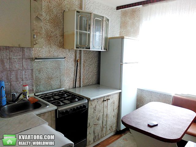 Rent out 2-room apartment. Киев,  Шолом-Алейхема — photo 2