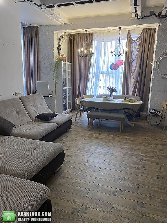 Sell 3-room apartment. Полтава, Соборності — photo 1