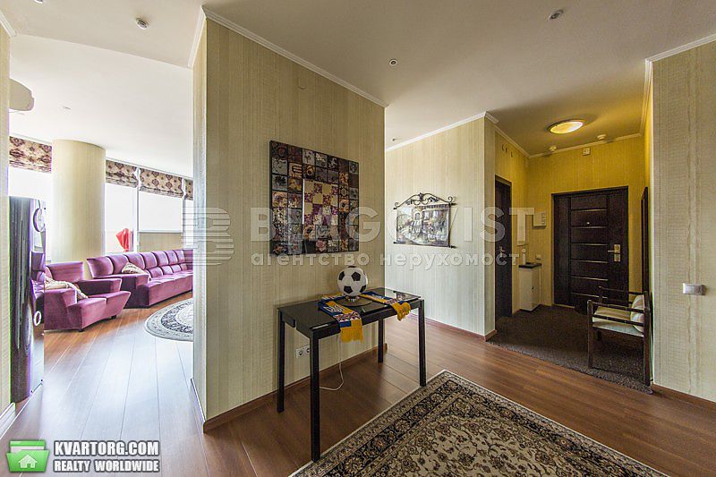 Rent out 2-room apartment. Киев,  Шевченко бул — photo 9