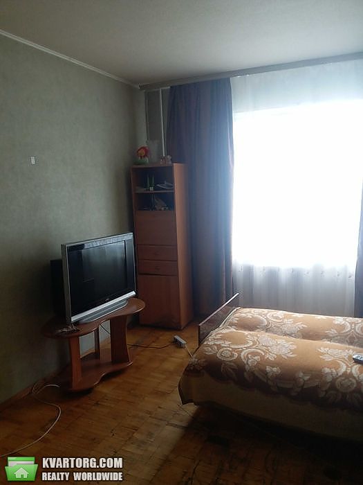 Sell 2-room apartment. Киев,  Бажана — photo 1