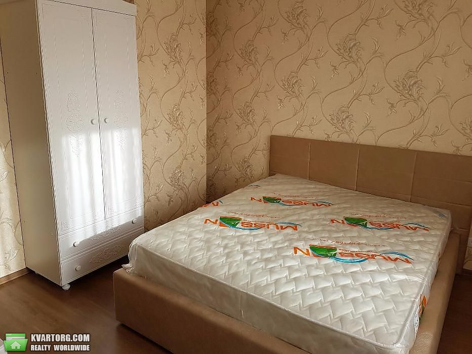 Sell 2-room apartment. Киев,  Ревуцкого — photo 8