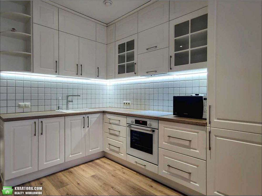 Rent out 2-room apartment. Киев, Набережно Рыбальская — photo 5