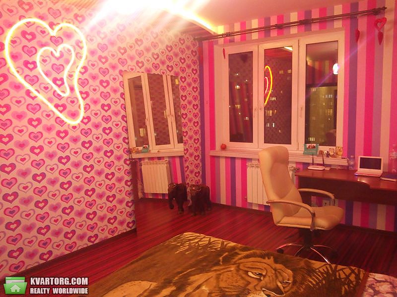 Sell 3-room apartment. Киев, Днепровская наб — photo 4