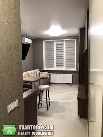 Rent out 1-room apartment. Киев, Николая Соловцова — photo 8
