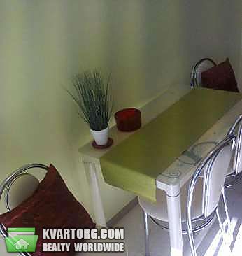 Rent out 1-room apartment. Киев, Старонаводницкая — photo 4