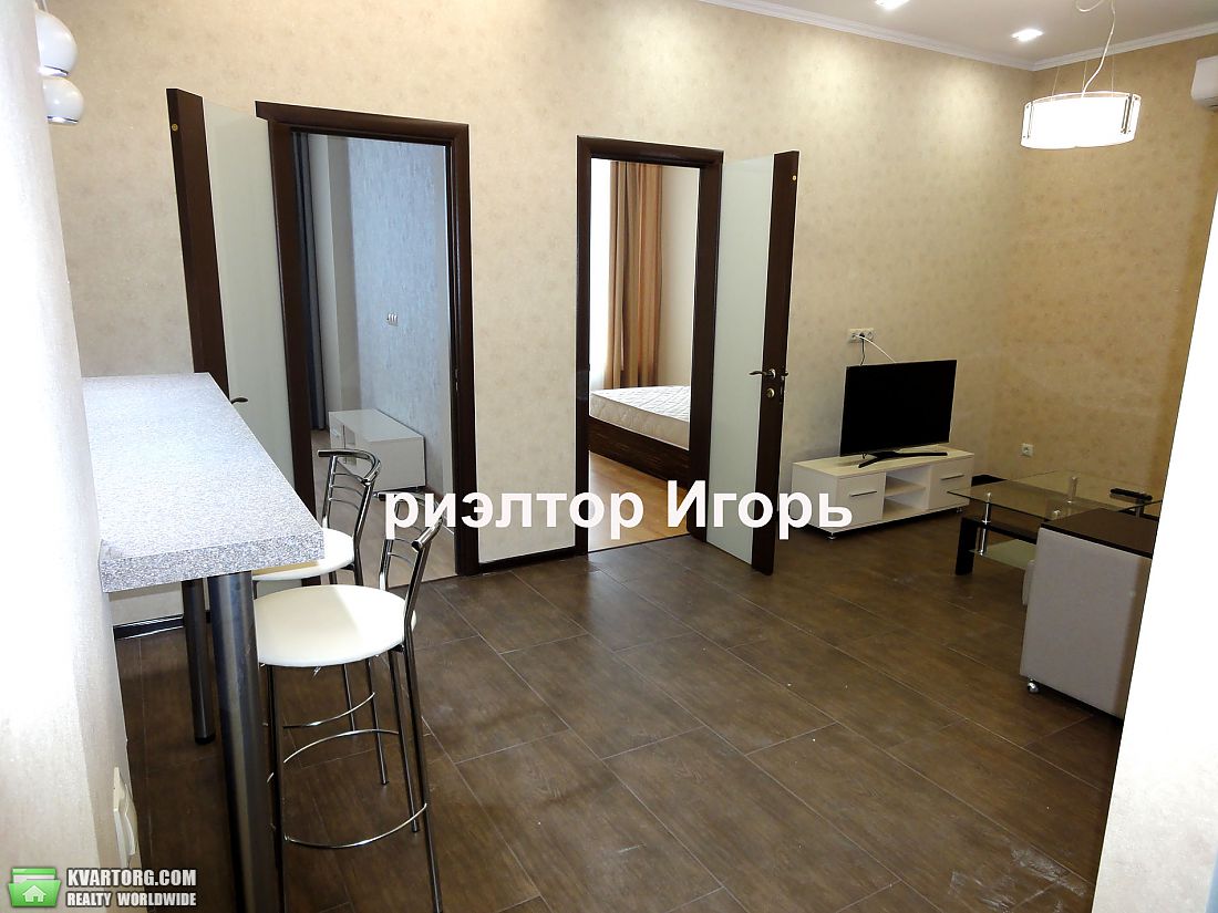 Rent out 3-room apartment. Одесса, Французский бульвар — photo 9