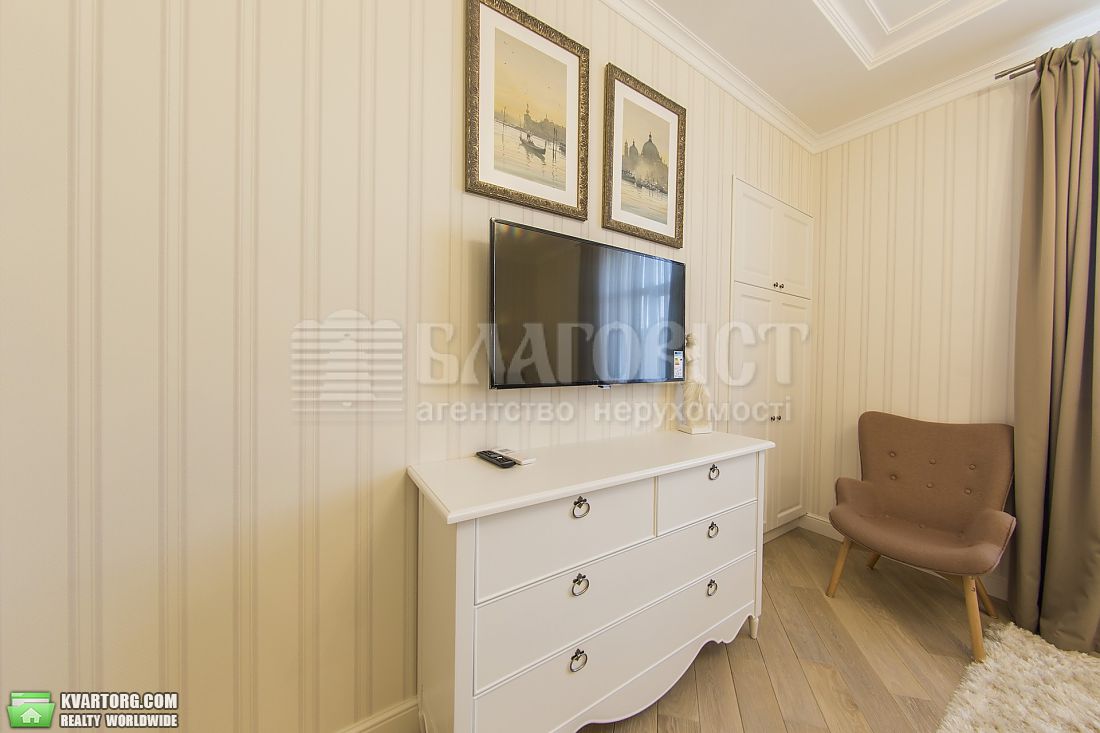 Rent out 3-room apartment. Киев,  Саперное поле — photo 6