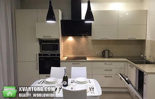 Rent out 2-room apartment. Киев,  Бажана — photo 1