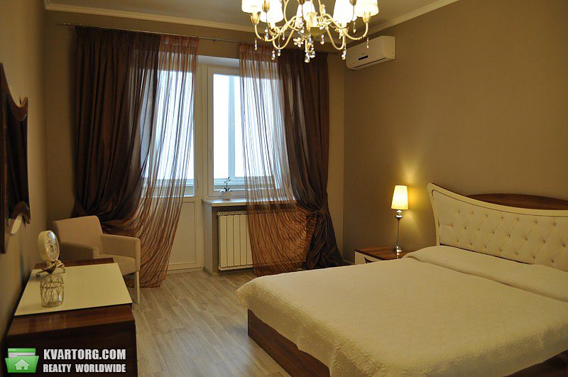 Rent out 4-room apartment. Киев,  Героев Сталинграда пр — photo 7