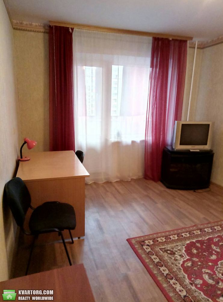 Rent out 1-room apartment. Киев, Цветаевой — photo 1