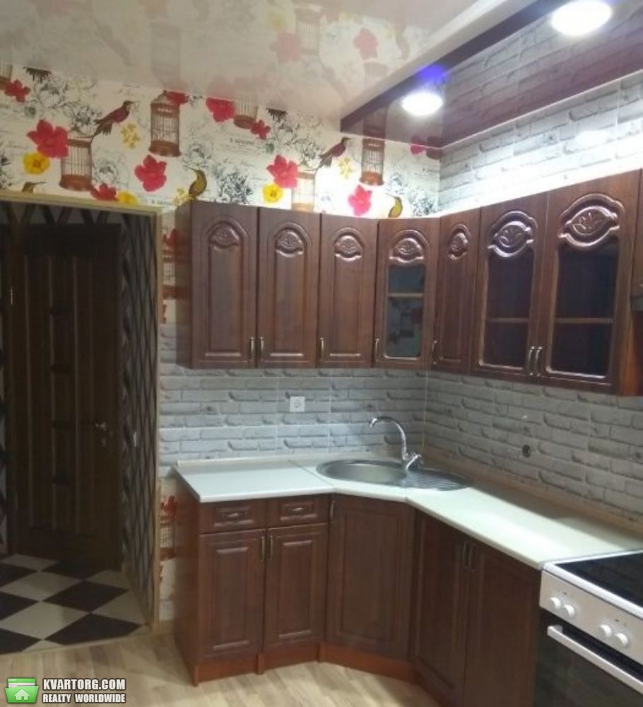 Rent out 1-room apartment. Киев,  Клавдиевская — photo 1