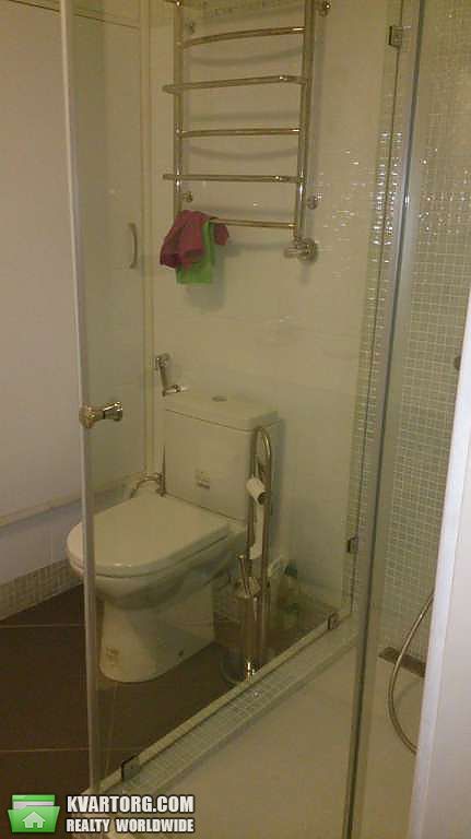Rent out 2-room apartment. Киев,  Голосеевская — photo 10