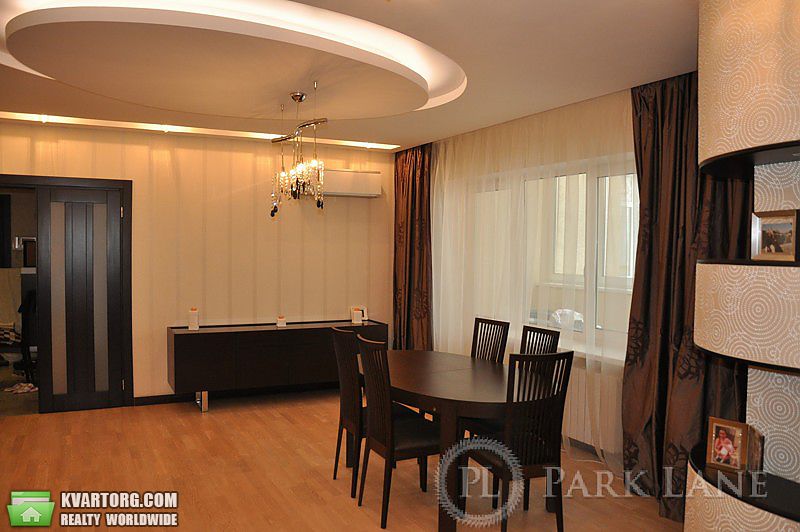 Sell 4-room apartment. Киев,  Срибнокильская — photo 8