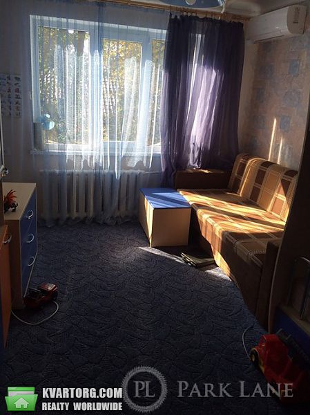 Sell 2-room apartment. Киев, Дегтяревская — photo 1