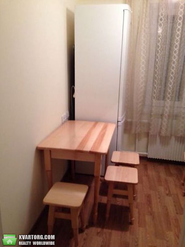 Sell 2-room apartment. Киев,  Богатырская — photo 4