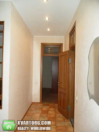 Rent out 2-room apartment. Киев,  Шелковичная — photo 2