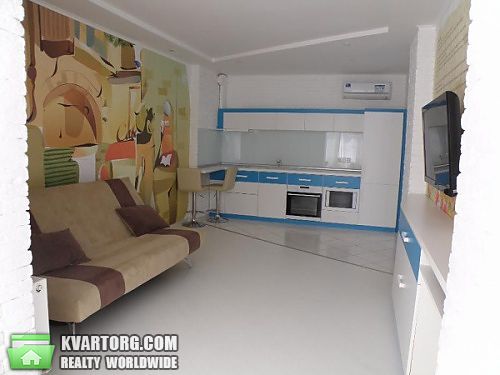 Sell 2-room apartment. Киев,  Вышгородская — photo 6