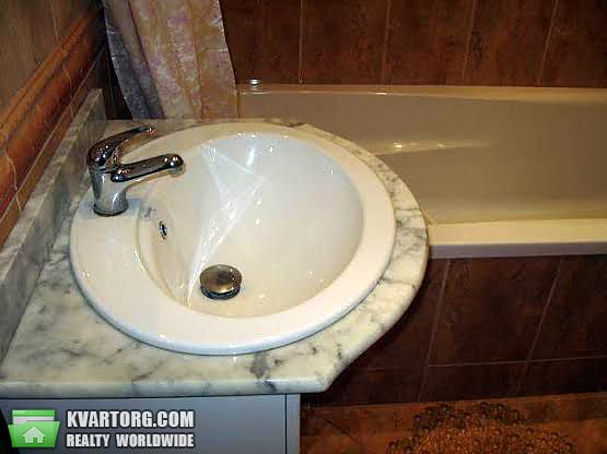Rent out 2-room apartment. Киев,  Саперно-Слободская — photo 9