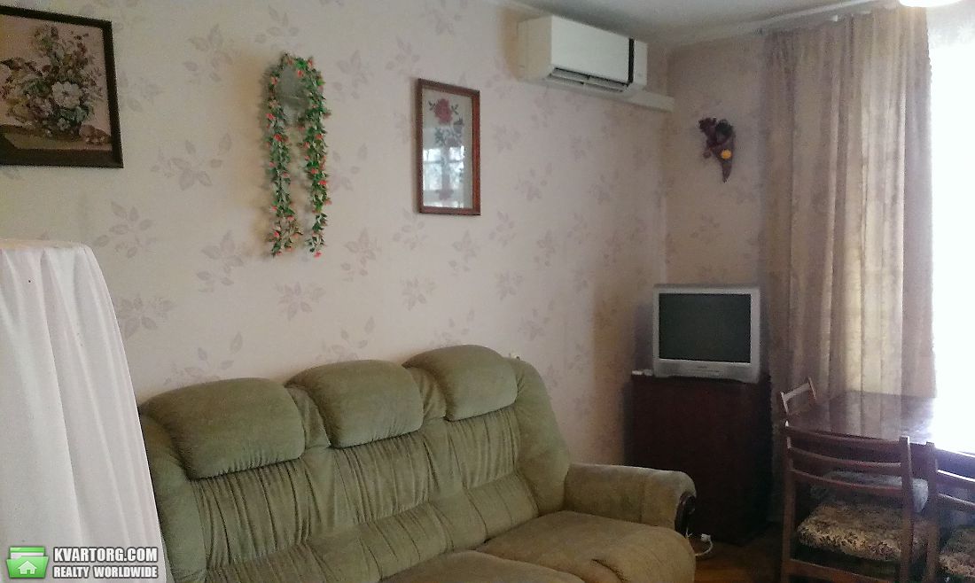 Rent out 2-room apartment. Киев,  Коперника — photo 2