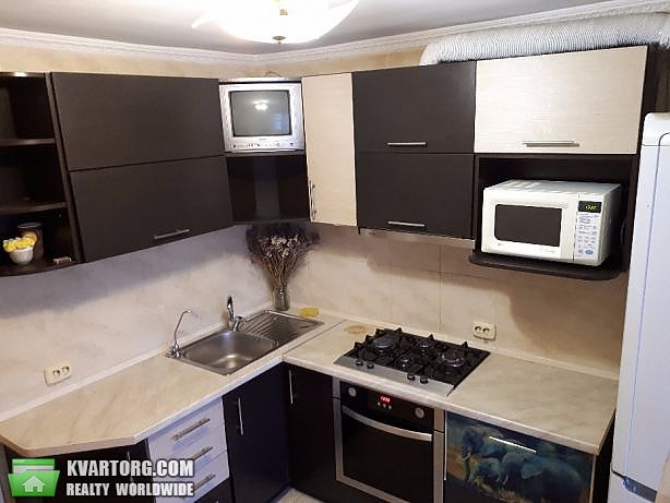 Rent out 1-room apartment. Киев,  Голосеевский пр — photo 1
