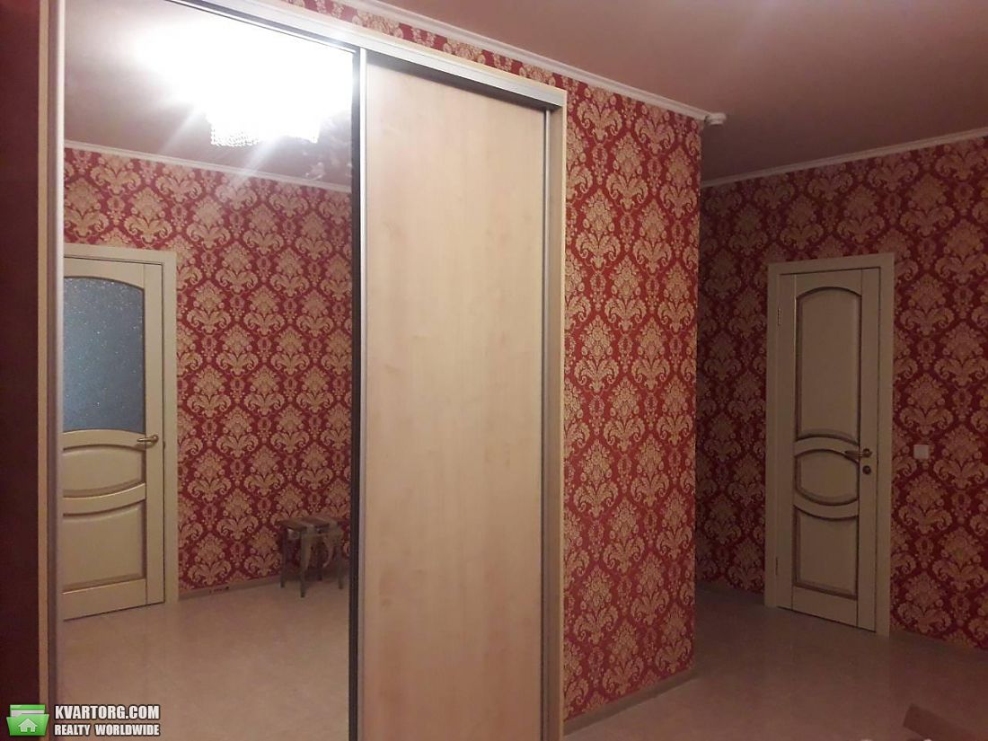 Rent out 2-room apartment. Киев,  Полтавская — photo 8