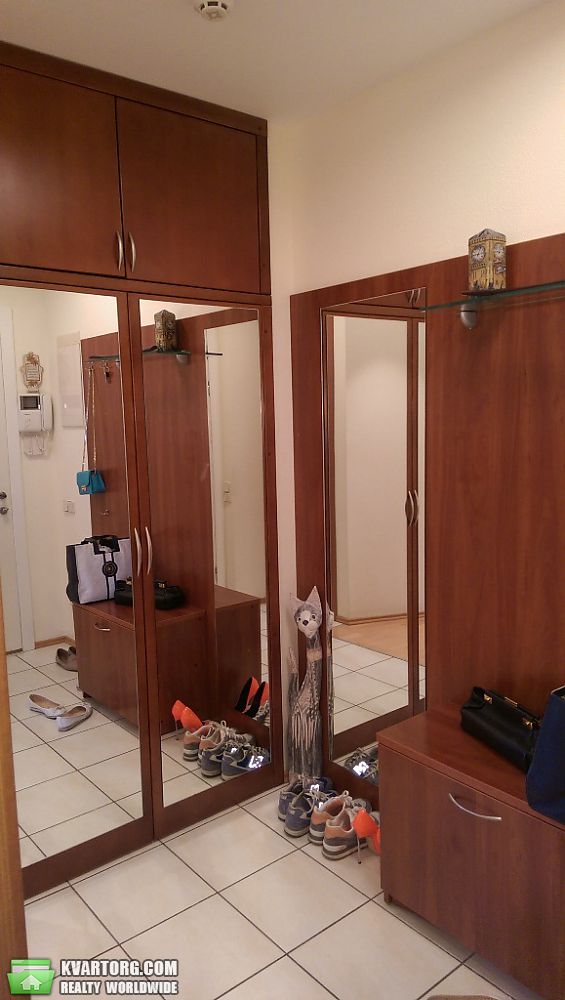 Rent out 3-room apartment. Днепропетровск, Октябрьская площадь — photo 7