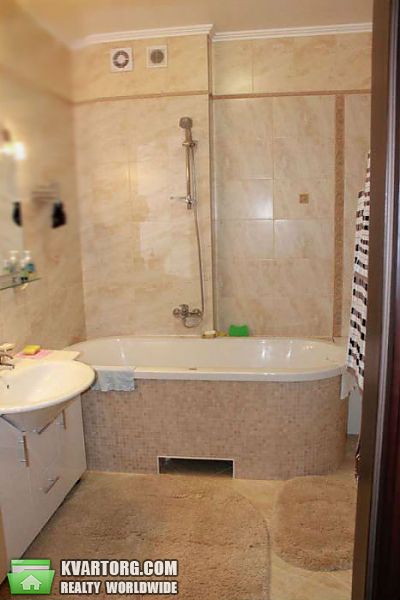 Sell house. Киевская обл., Набережная — photo 9
