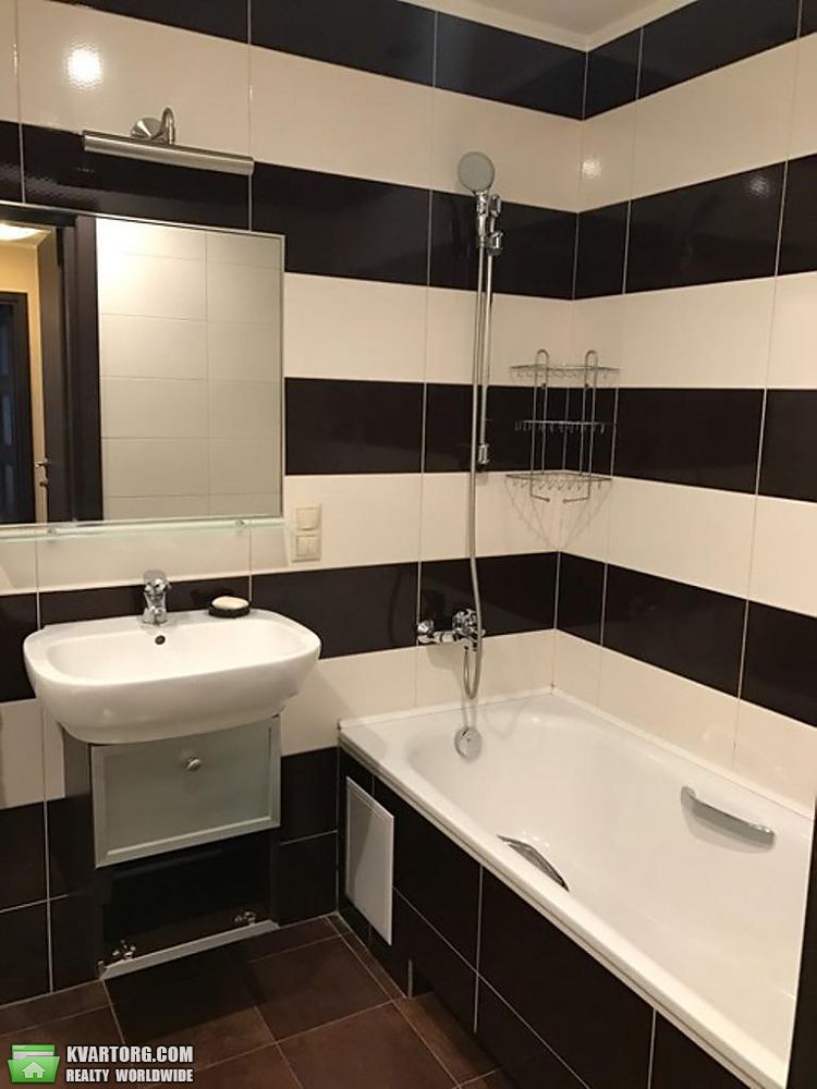 Rent out 2-room apartment. Киев,  Леси Украинки бул — photo 7