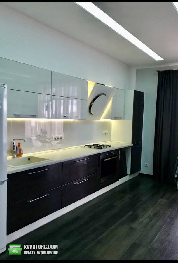 Rent out 1-room apartment. Киев, Замковецька — photo 3