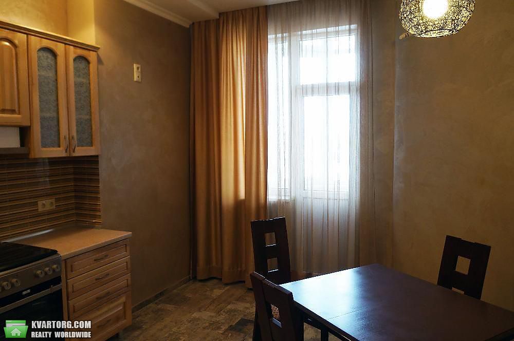 Rent out 2-room apartment. Киев,  Барбюса — photo 4