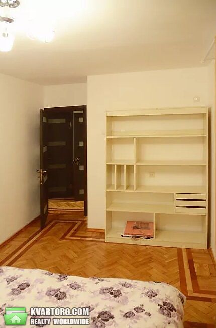Rent out 2-room apartment. Киев,  Мичурина — photo 6