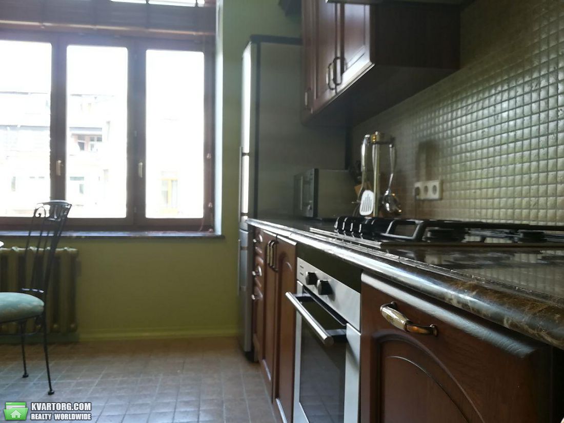 Rent out 2-room apartment. Киев,  Ярославов Вал — photo 7