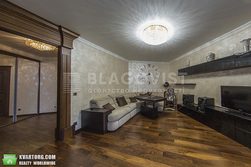 Rent out 3-room apartment. Киев,  Харьковское шоссе — photo 2