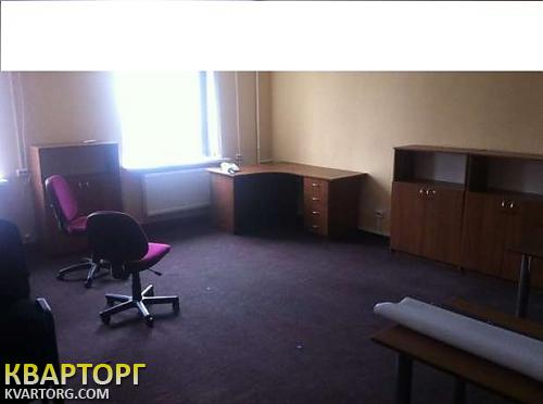 Rent out office. Киев, Верхний Вал — photo 1