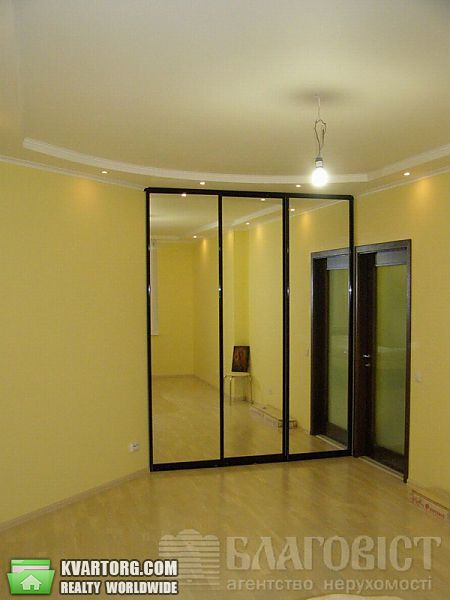 Sell 2-room apartment. Киев, Пчелки — photo 5