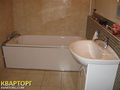 Rent out 2-room apartment. Киев, Красноармейская — photo 1