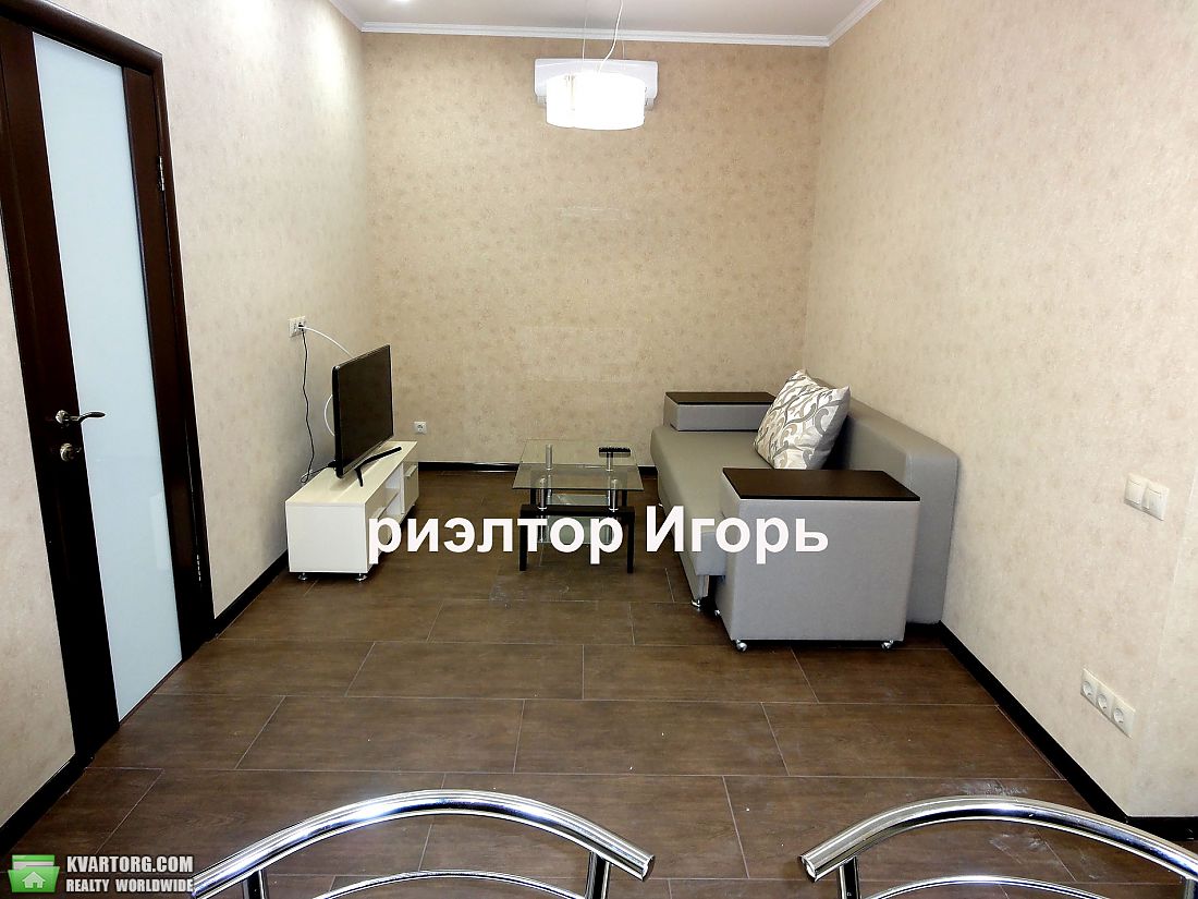 Rent out 3-room apartment. Одесса, Французский бульвар — photo 3