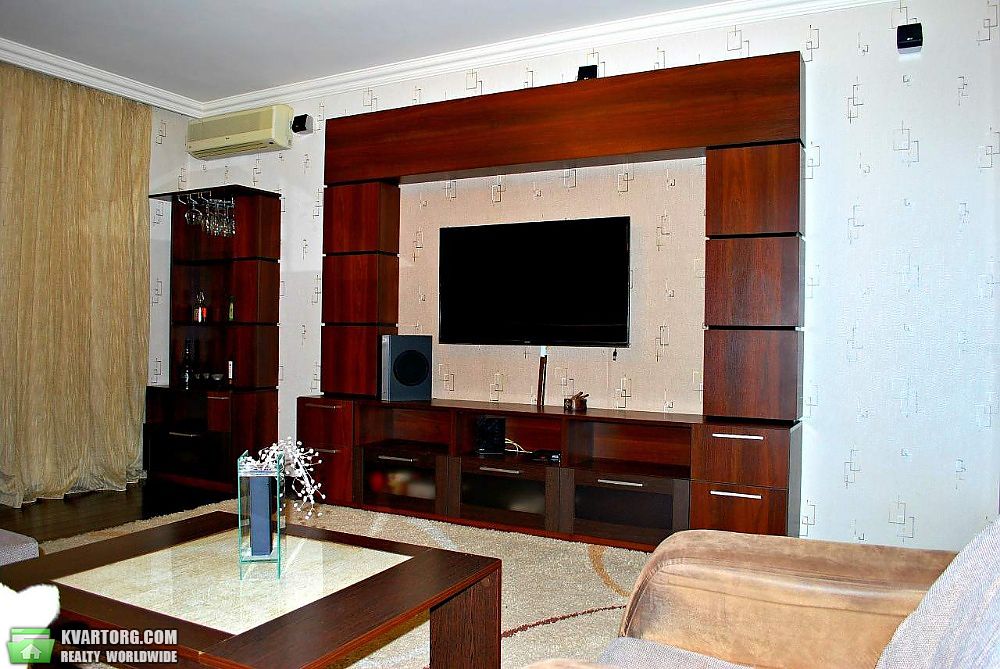 Sell 3-room apartment. Киев,  Бастионная — photo 1