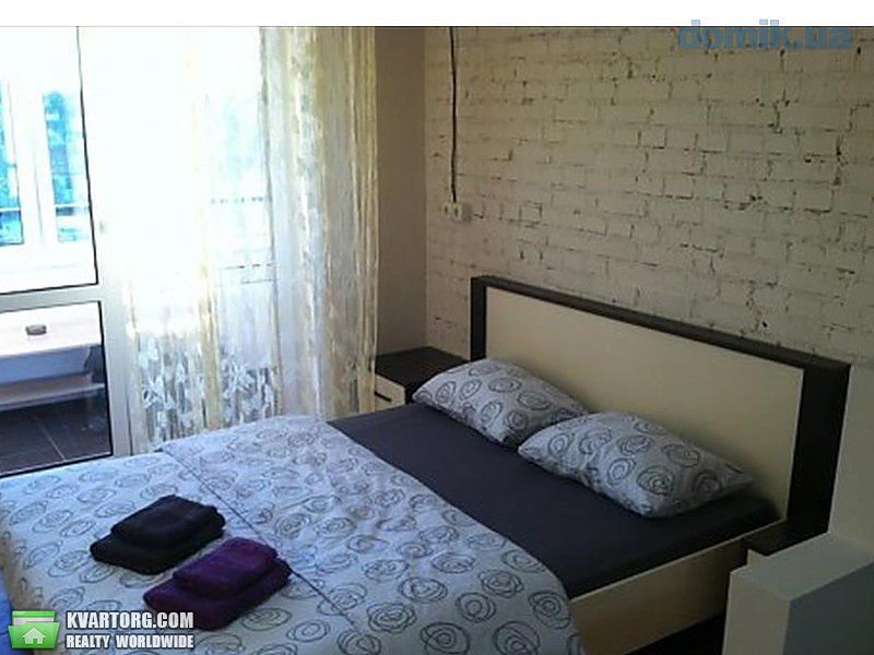 Rent out 1-room apartment. Киев, Майкопская — photo 1