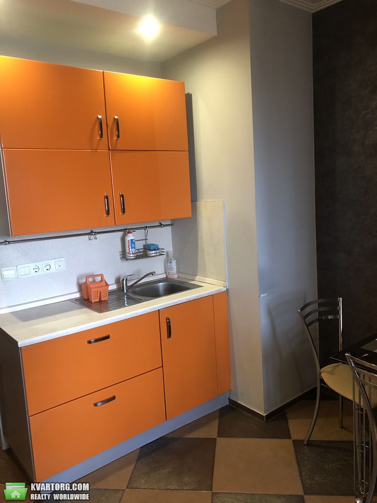 Sell 3-room apartment. Киев,  Пчелки — photo 3