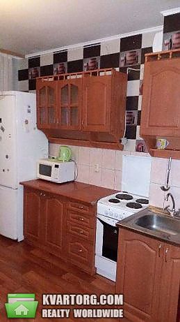 Rent out 3-room apartment. Киев,  Урловская — photo 5