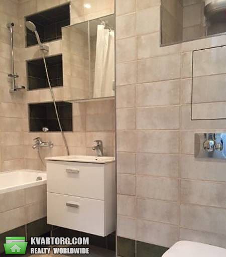 Rent out 1-room apartment. Киев,  Богомольца — photo 3